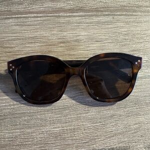 Round black/brown big women's sunglasses